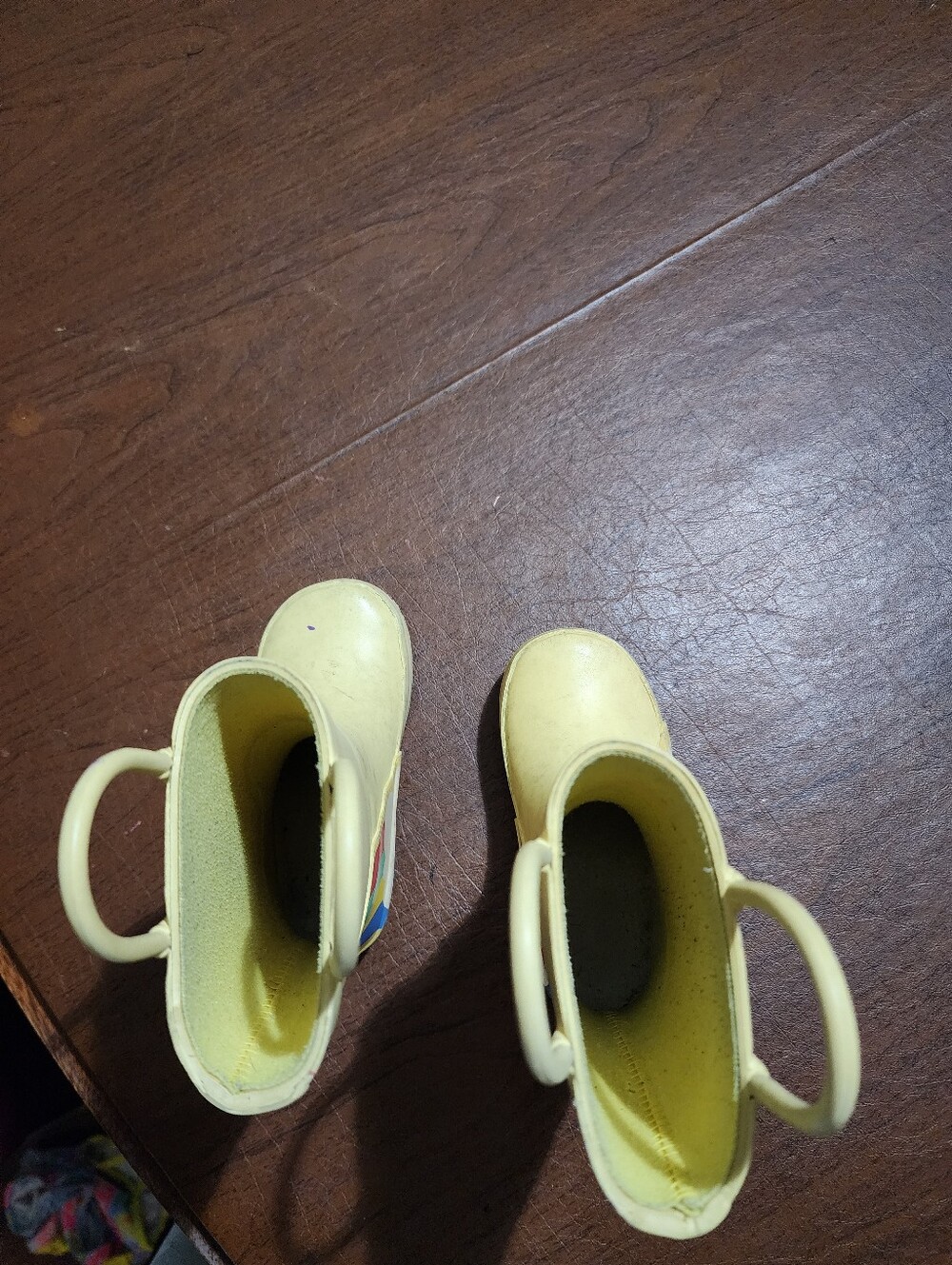 Children's Yellow Rain Boots with Rainbow & Sun - Picture 5 of 8